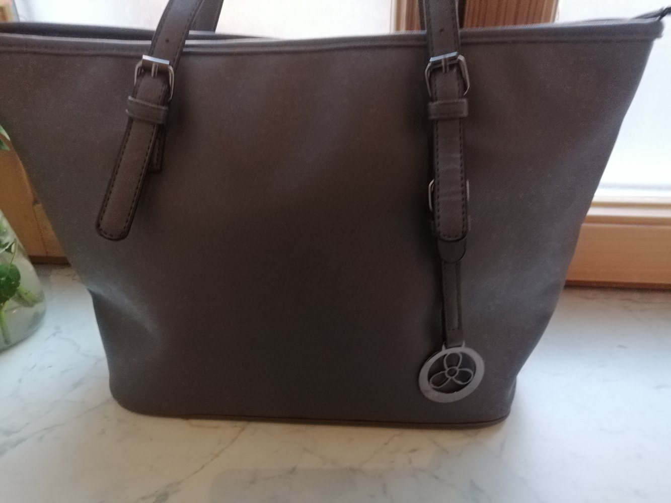 große Tasche