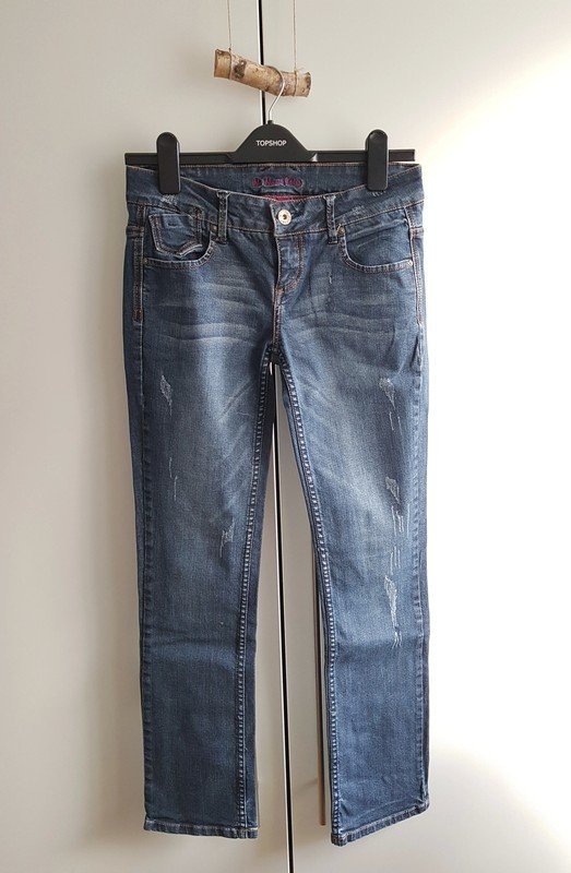Jeans im Used-Look von NoName