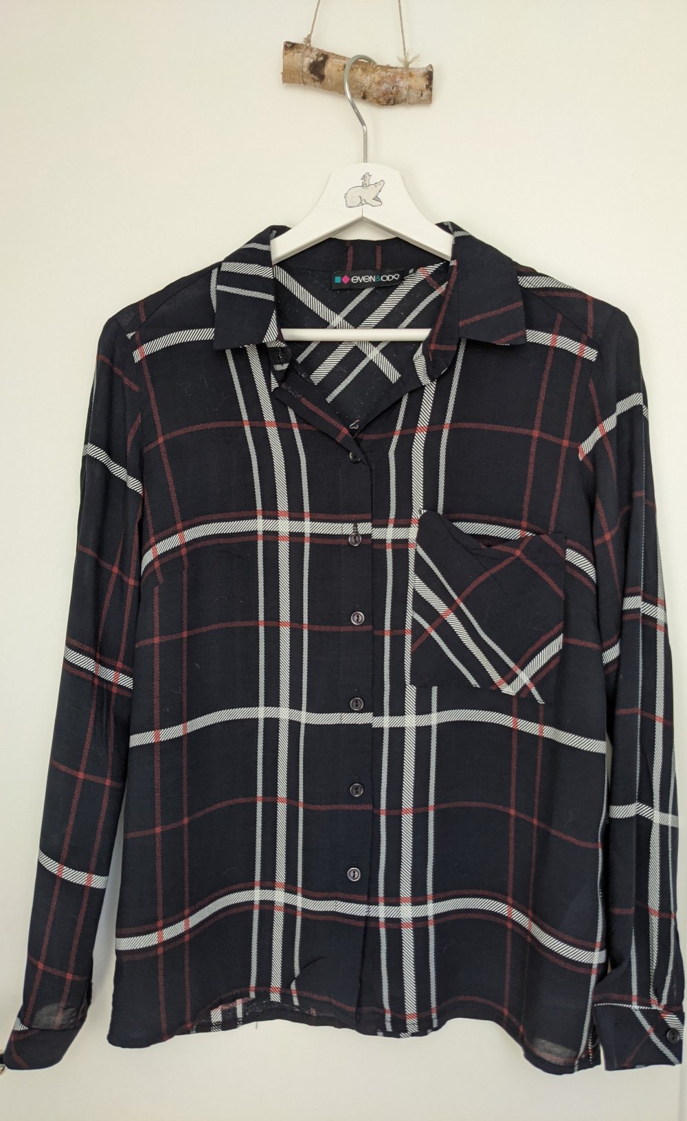 Skandinavische Karobluse