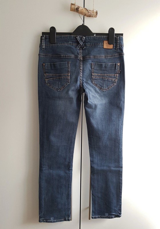 Jeans im Used-Look von NoName