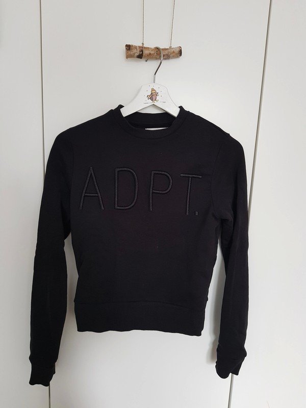 Cooler Kurzpullover von ADPT.
