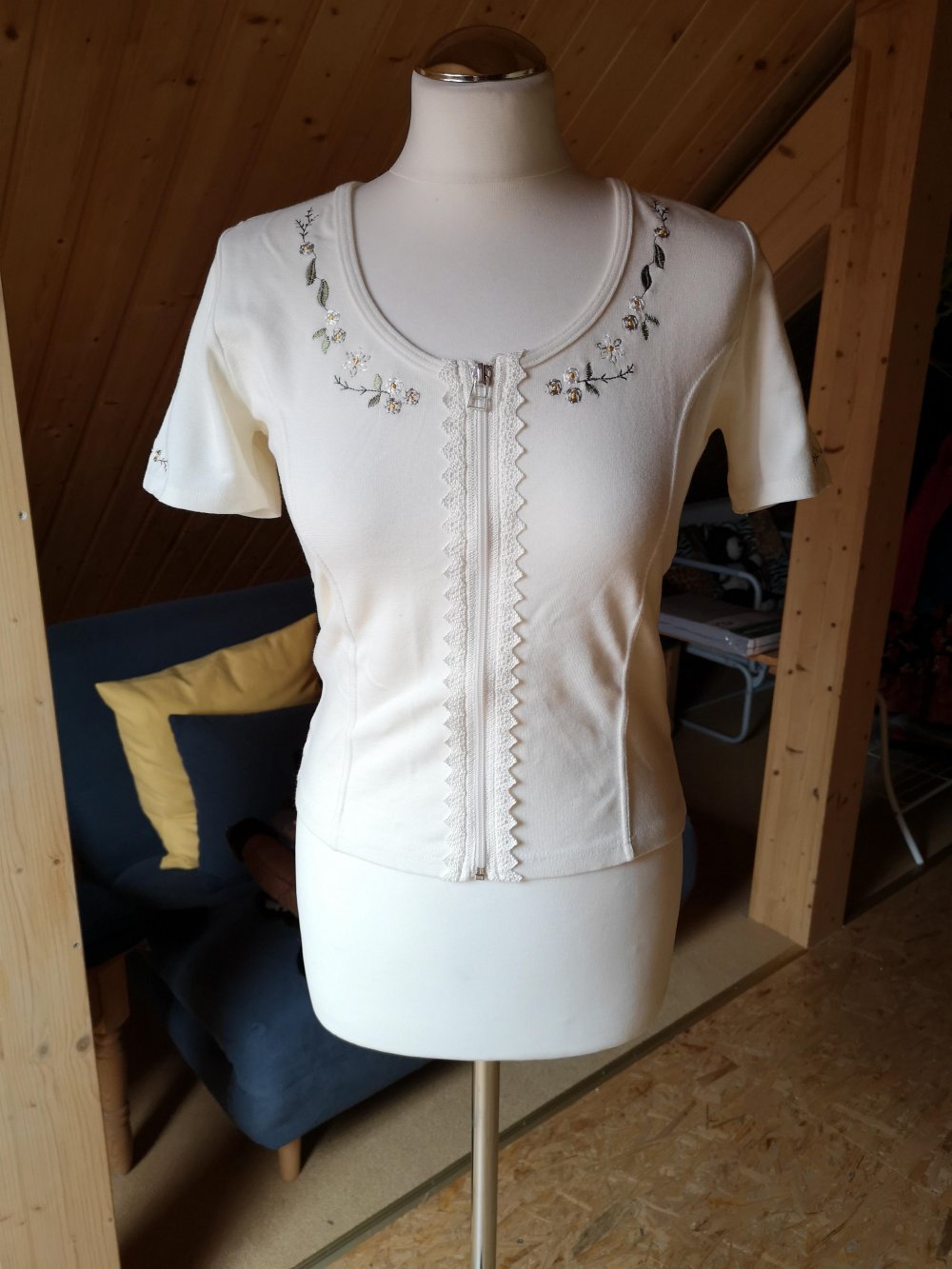 Trachten Shirt Jacke Dirndl Country Lady S Stickerei WIE NEU