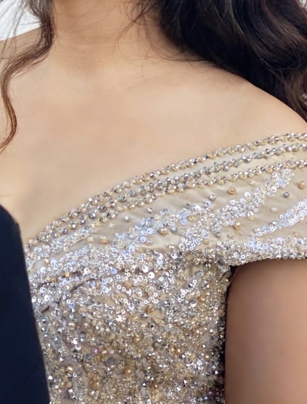 BALLKLEID ?