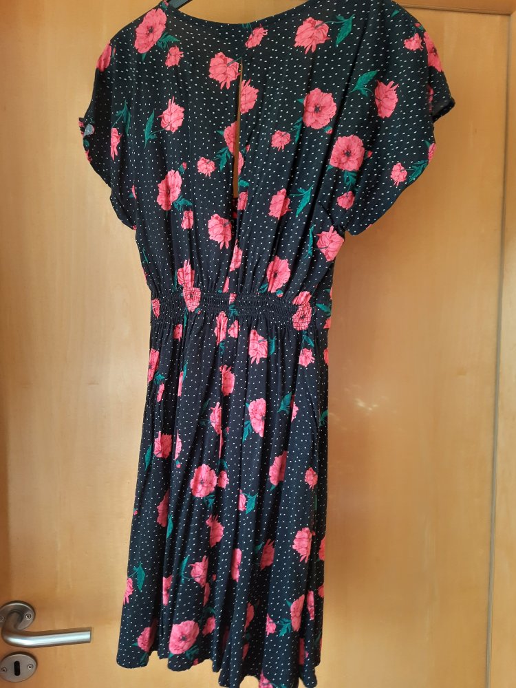Jersey Rockabilly Kleid mit Punkten und Rosen Mohnblumen