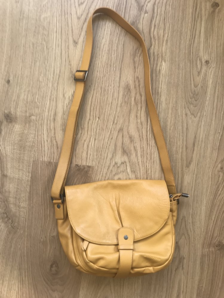 Handtasche