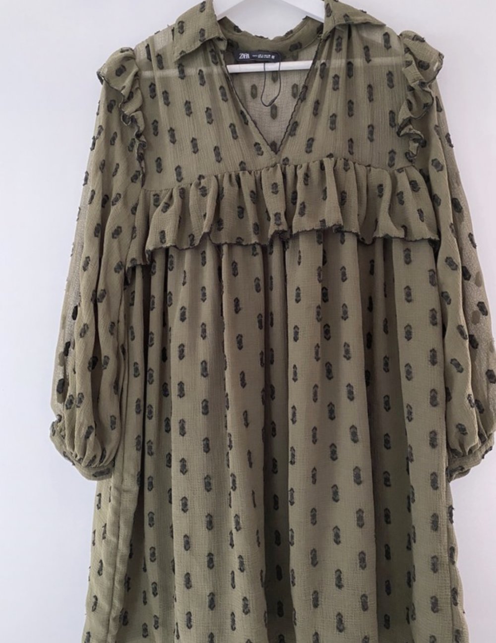 Zara Kleid Neu