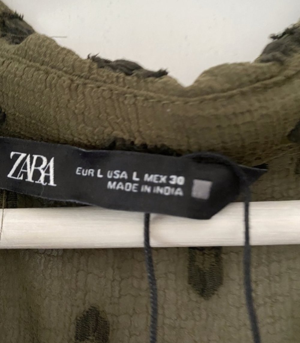 Zara Kleid Neu