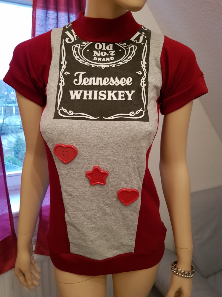 Jack Daniels Tennessee Whiskey T-Shirt Gr. M / 38 kawaii rot grau Herzen