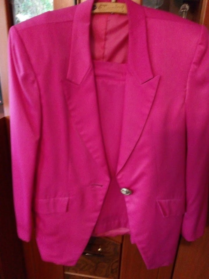 Kostüm, Rock +Blazer, pink, Gr. S / 36/38, nähen lassen in Thailand