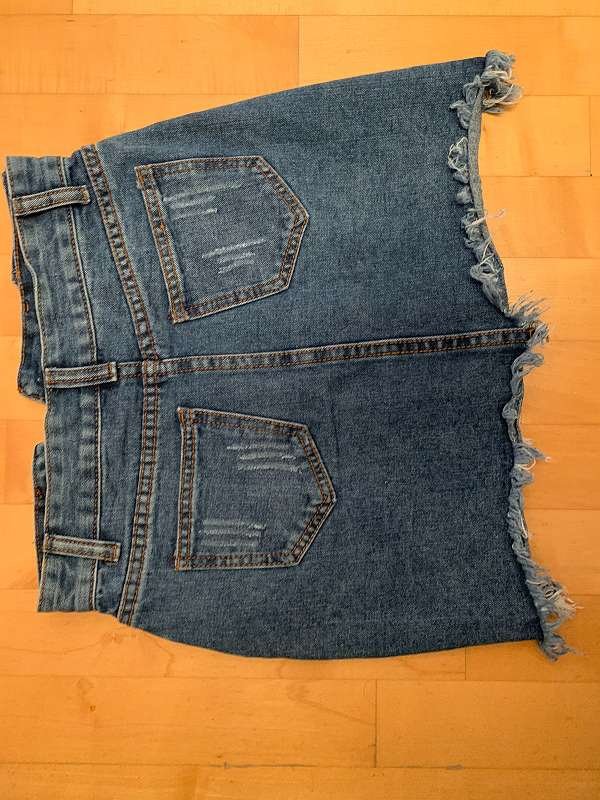 kurzer Jeansrock