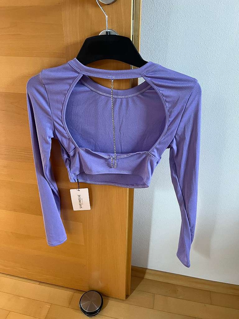 Rückenfreies Shirt