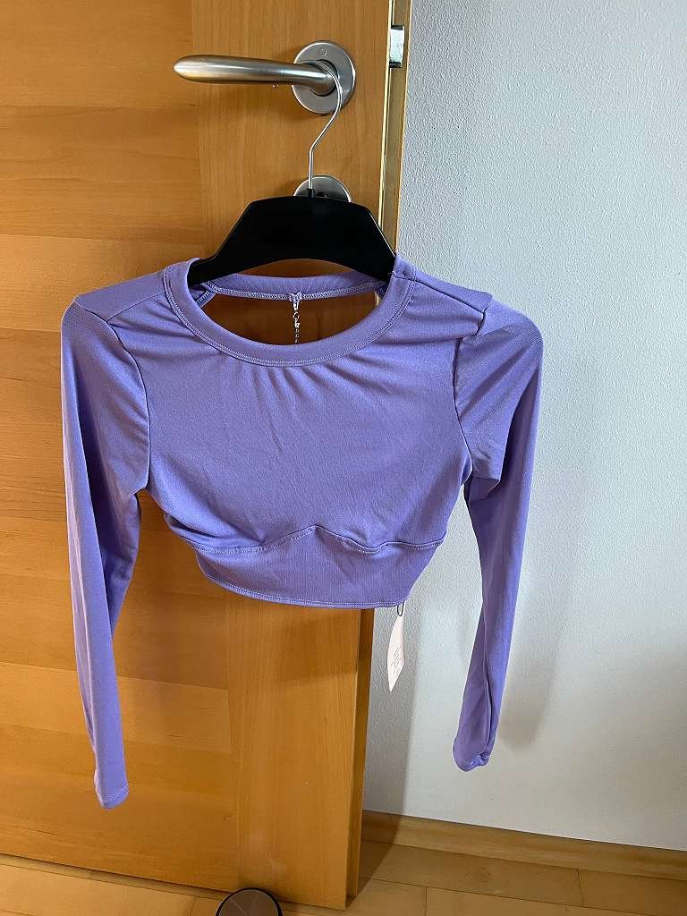 Rückenfreies Shirt