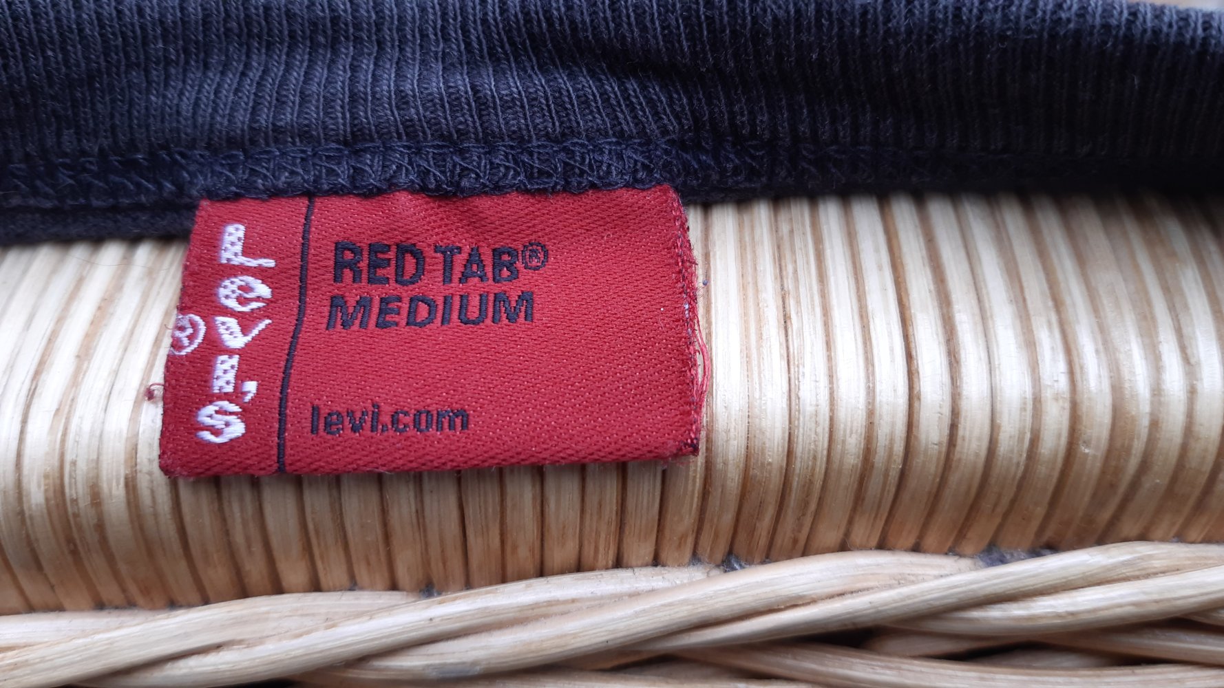 Levis Longsleeve