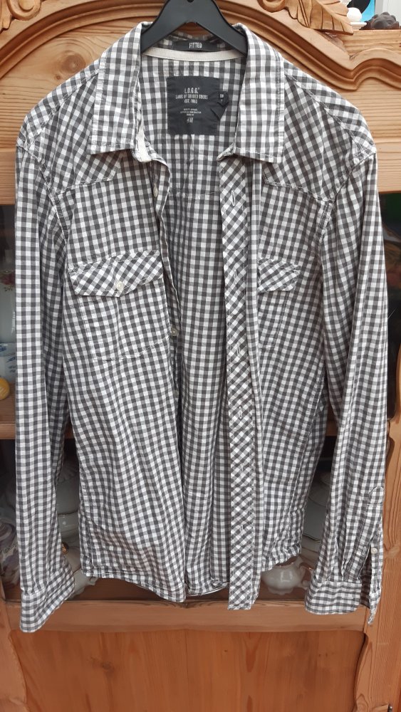 15er Pack Hemden M / L
