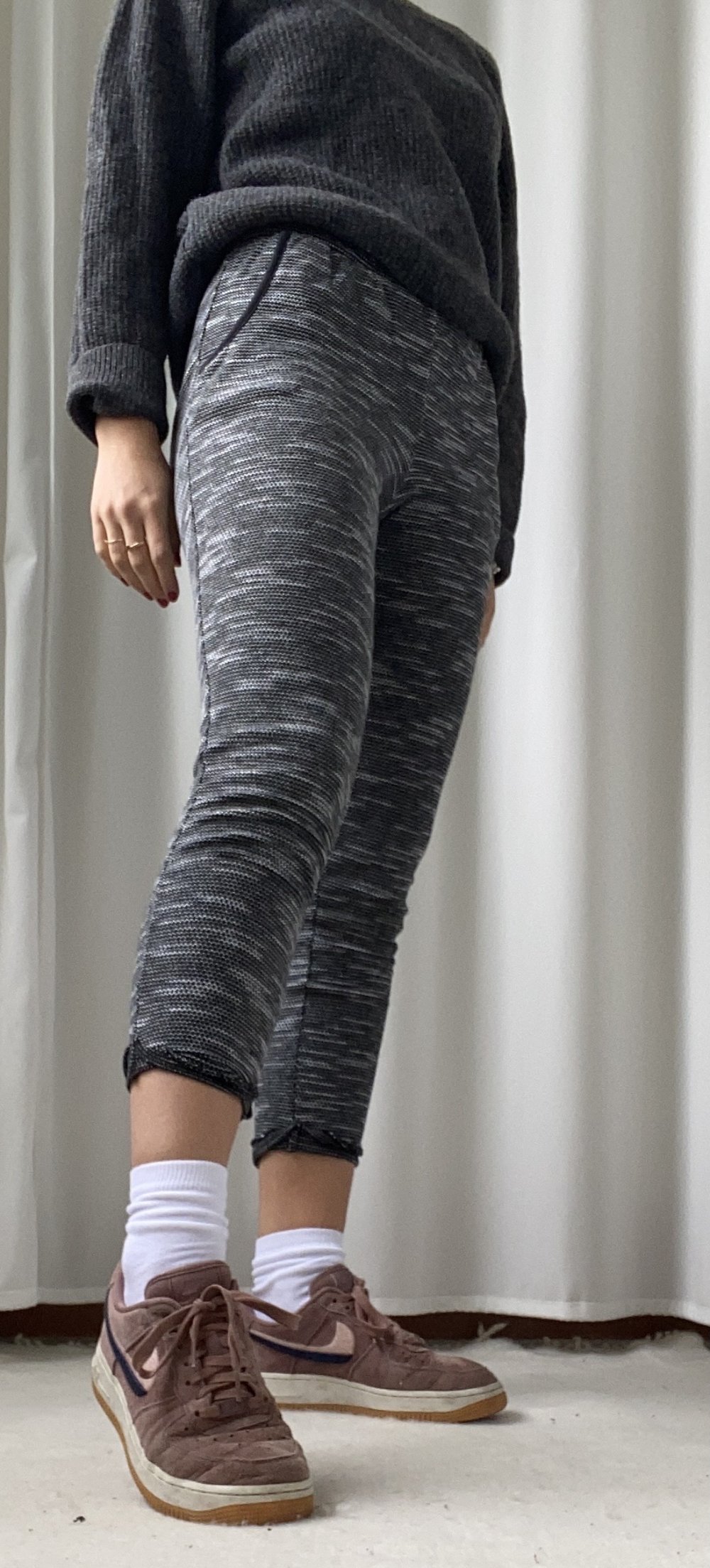 Lounge Hose