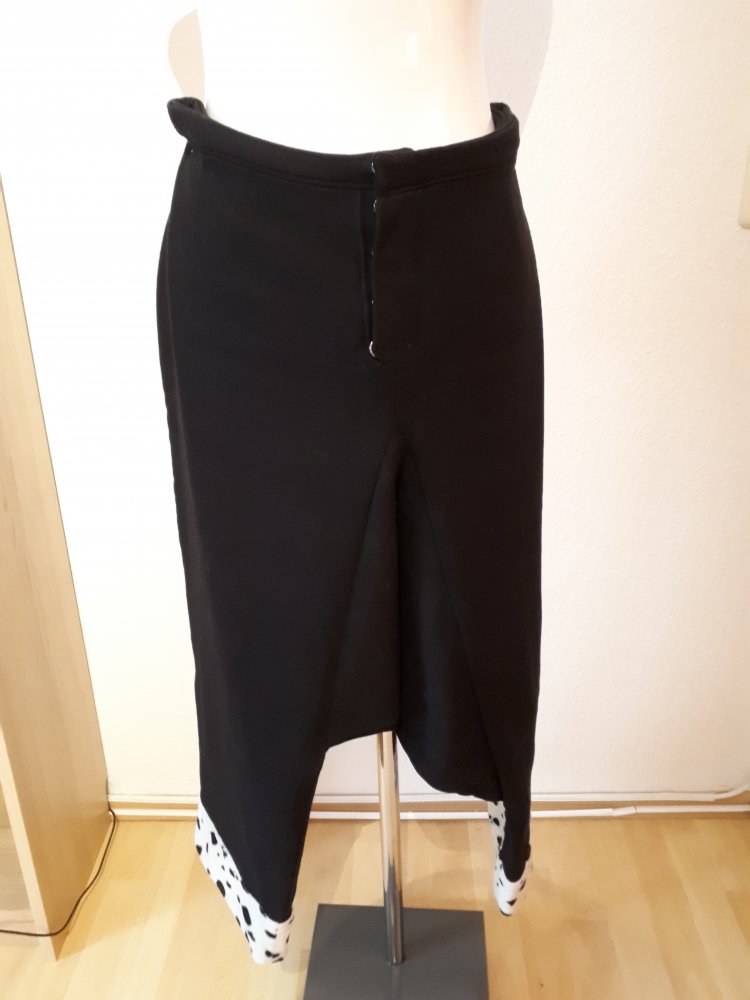 Sweat Sarouelhose