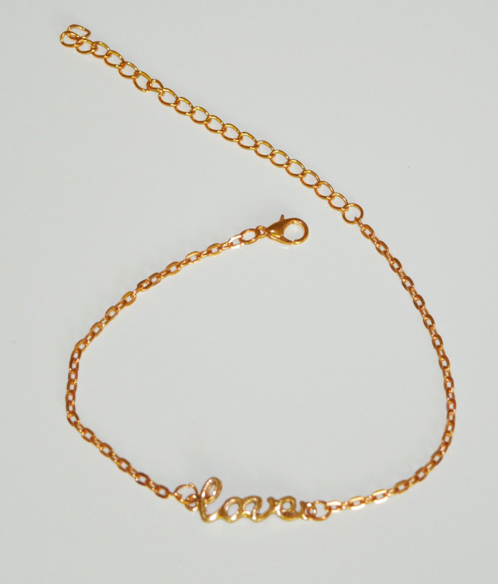 Armband oder Fußkette, - LOVE -,