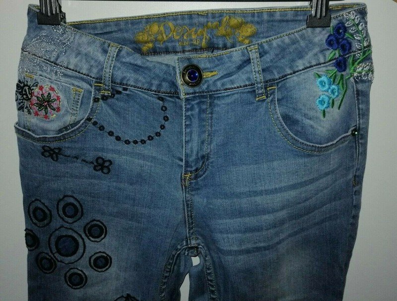 Desigual Damen Jeans in der Gr. W 28