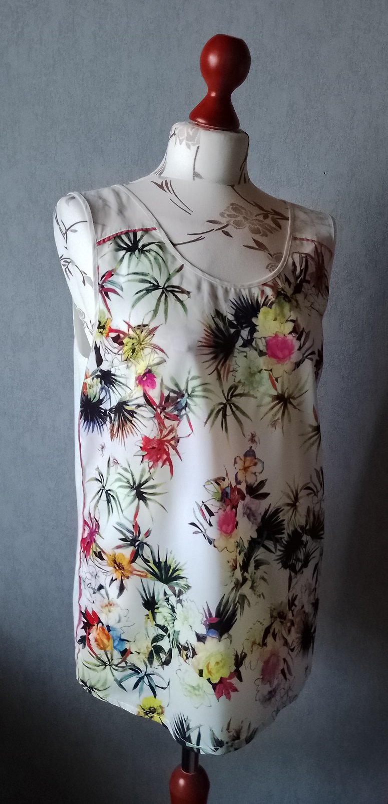 Orsay Damen Sommer Shirt Bluse Gr.L 40 weiß geblümt