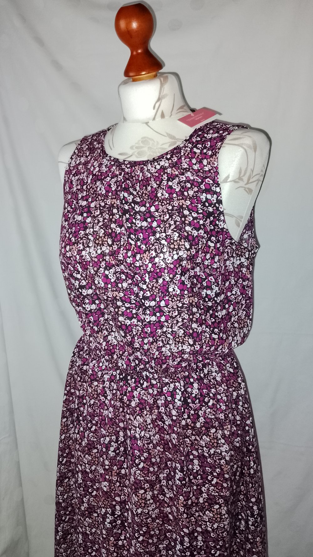 Tessentials Damen Sommer Viskose Kleid Gr.M 38 pink bunt geblümt NEUw.