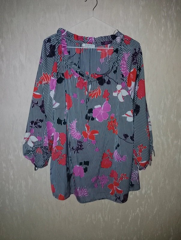 Betty Barclay Damen Marken 3/4 Arm Bluse Gr.44 grau rot pink