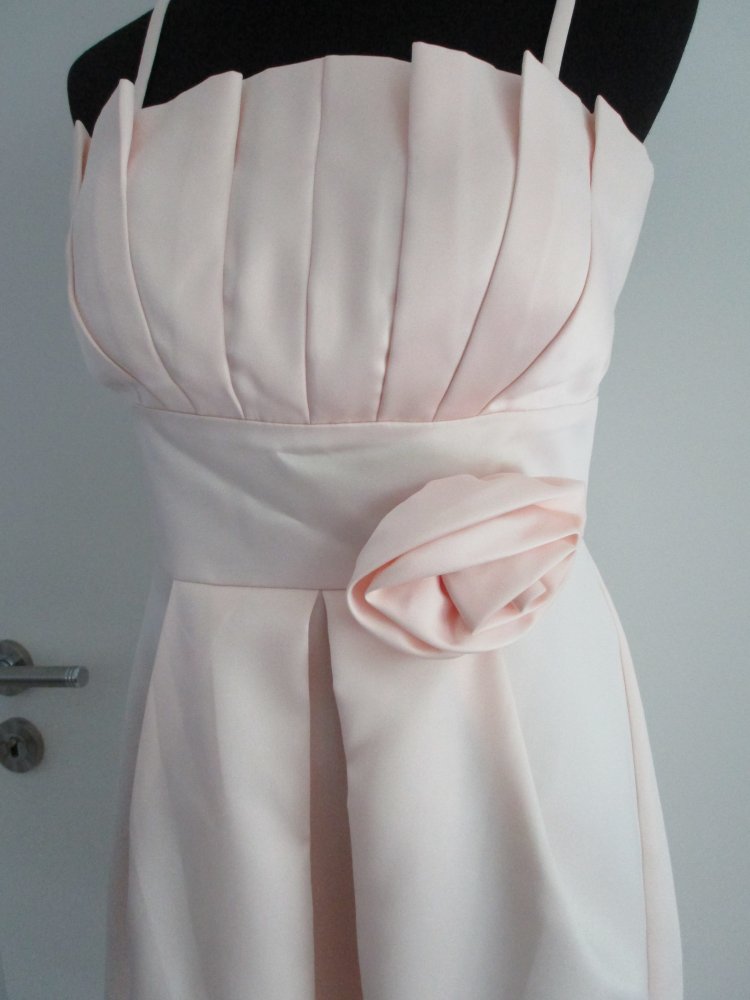 Apart traumhaftes Kleid Party Hochzeit wie NEU, hell Apricofarbe