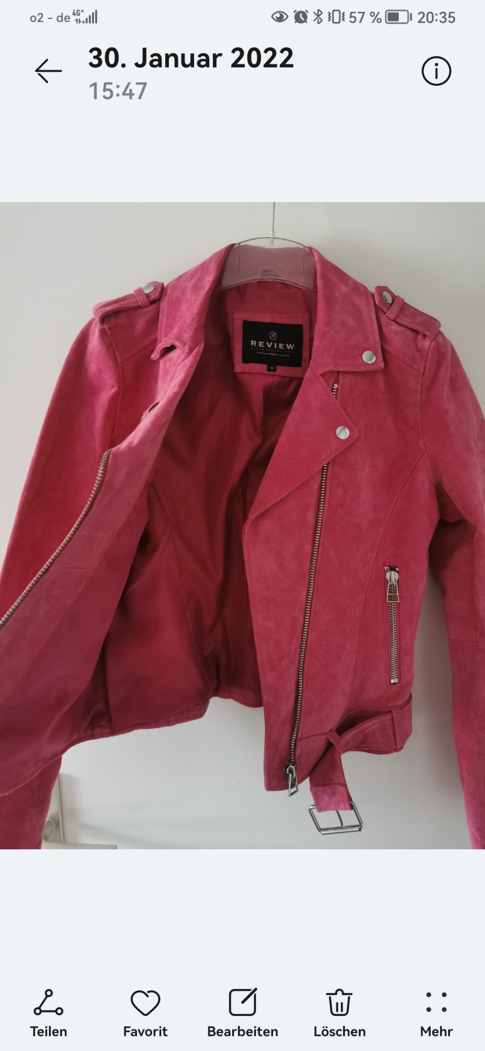 Pinke Lederjacke 