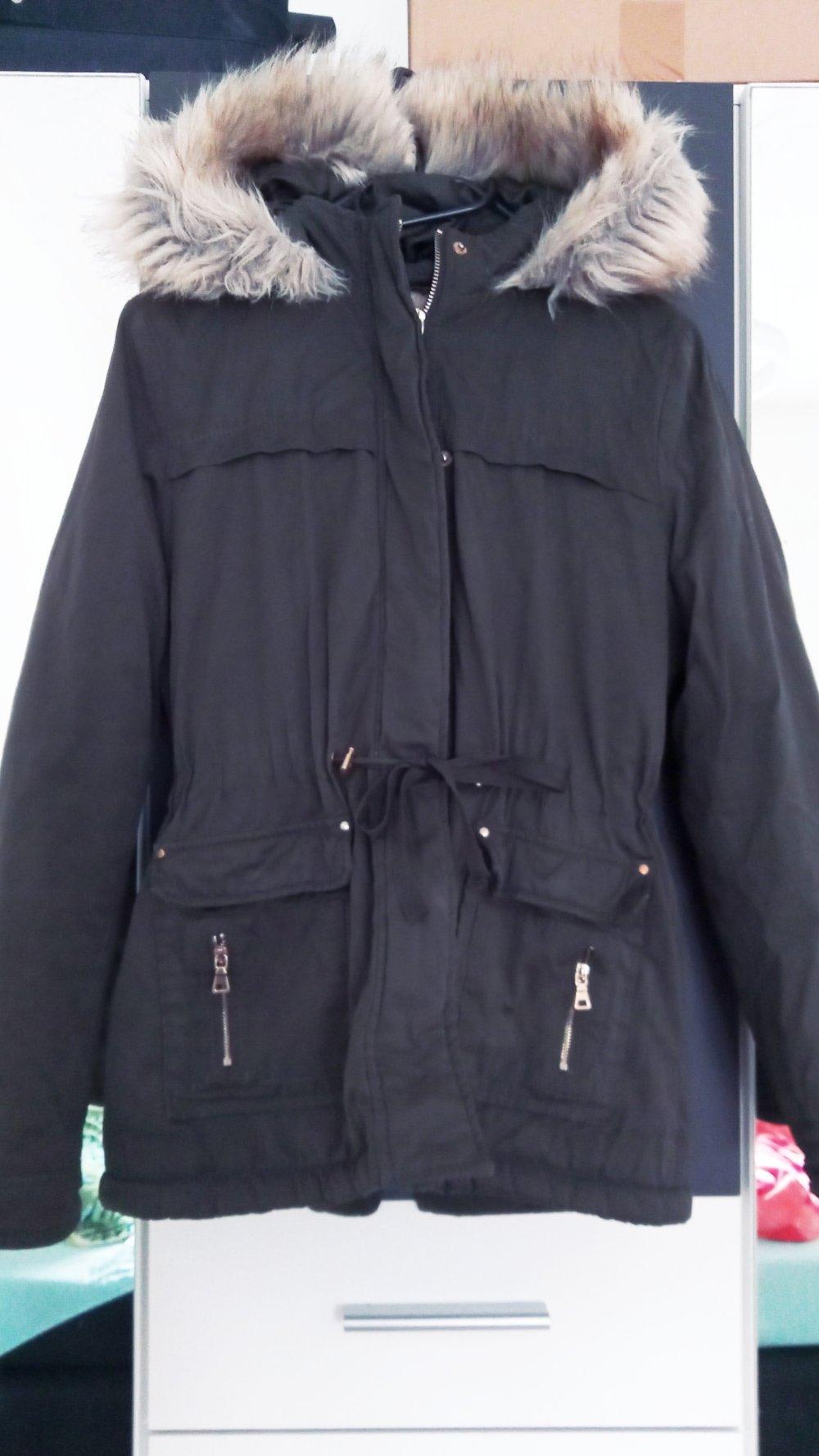 Dunkelgrüne Winterjacke