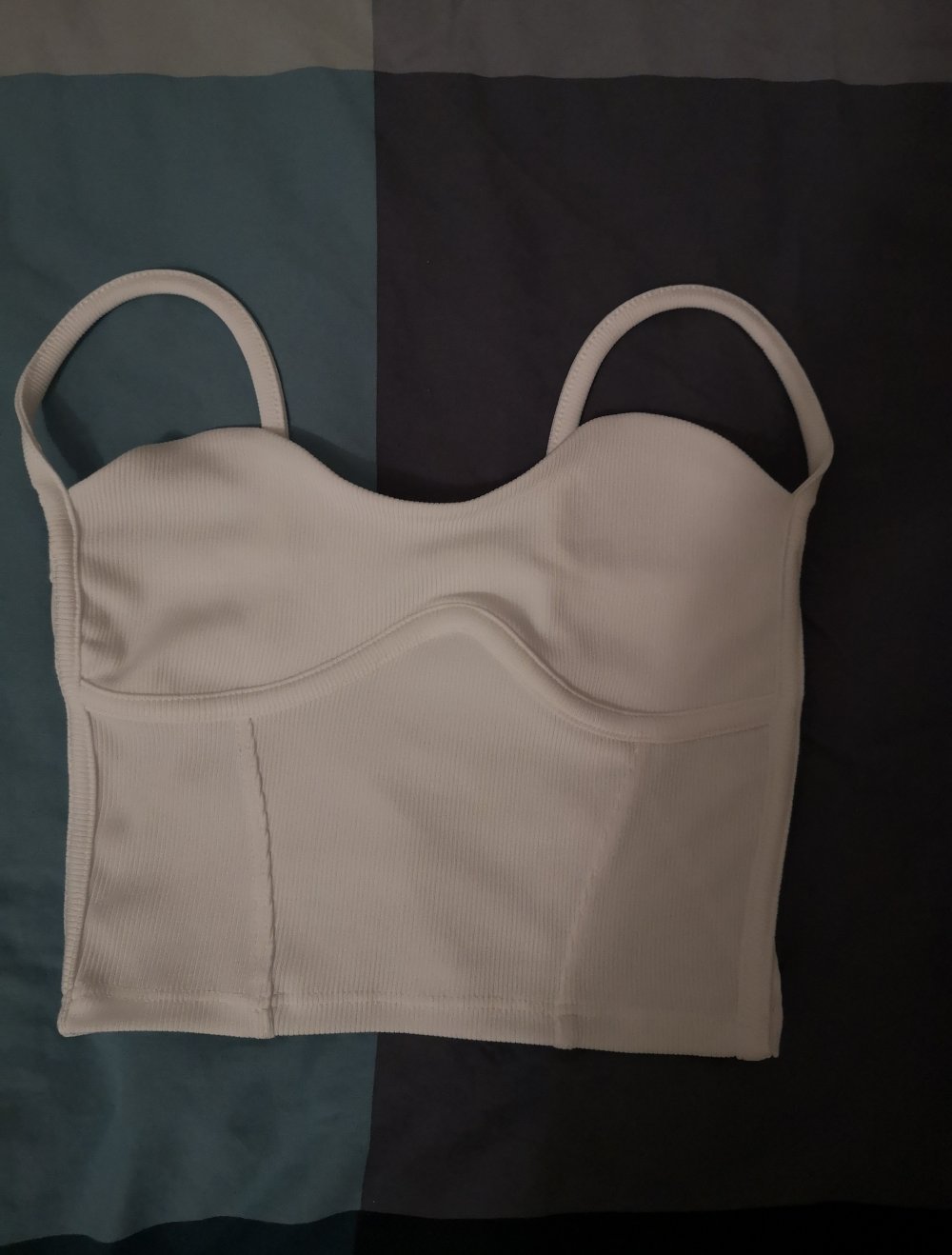 Weißes Crop Top