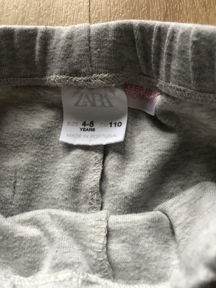 Zara Leggings 104