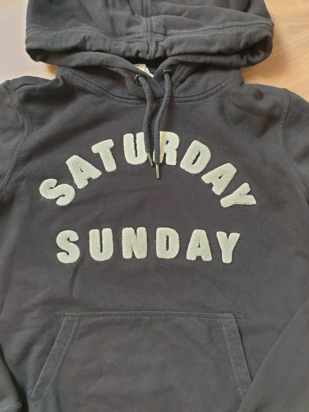 H&M Hoodie Kapuzensweat mit Flockprint Gr. S