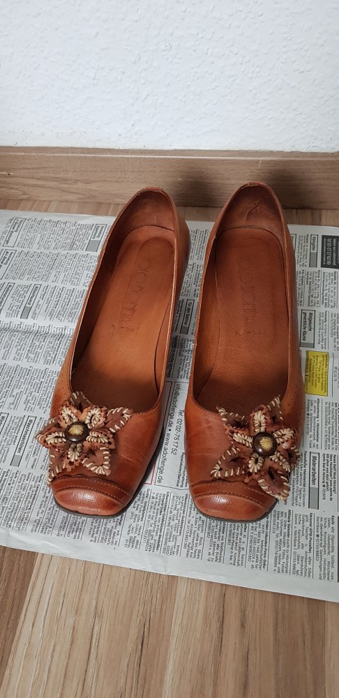 Lederschuhe