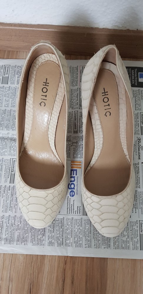 Lederschuhe