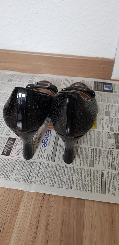 Lederschuhe
