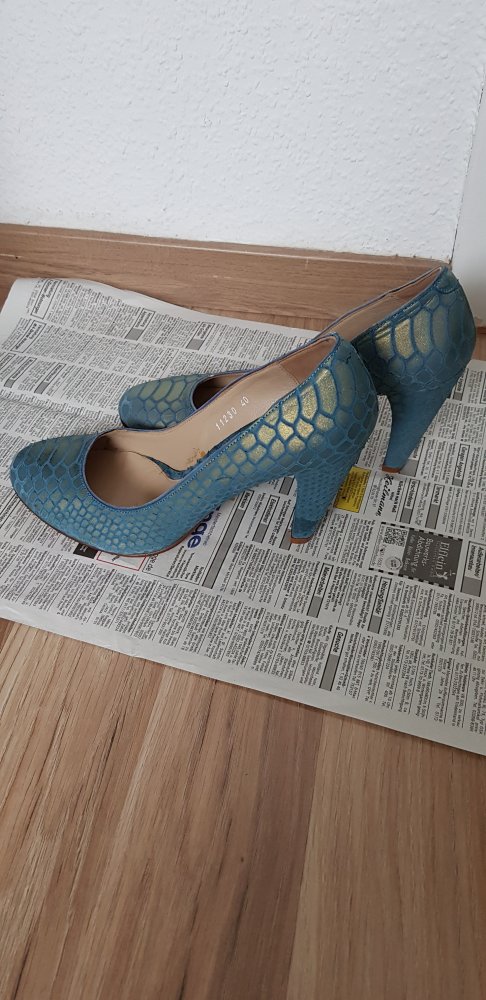 Lederschuhe