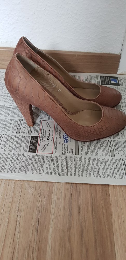 Lederschuhe