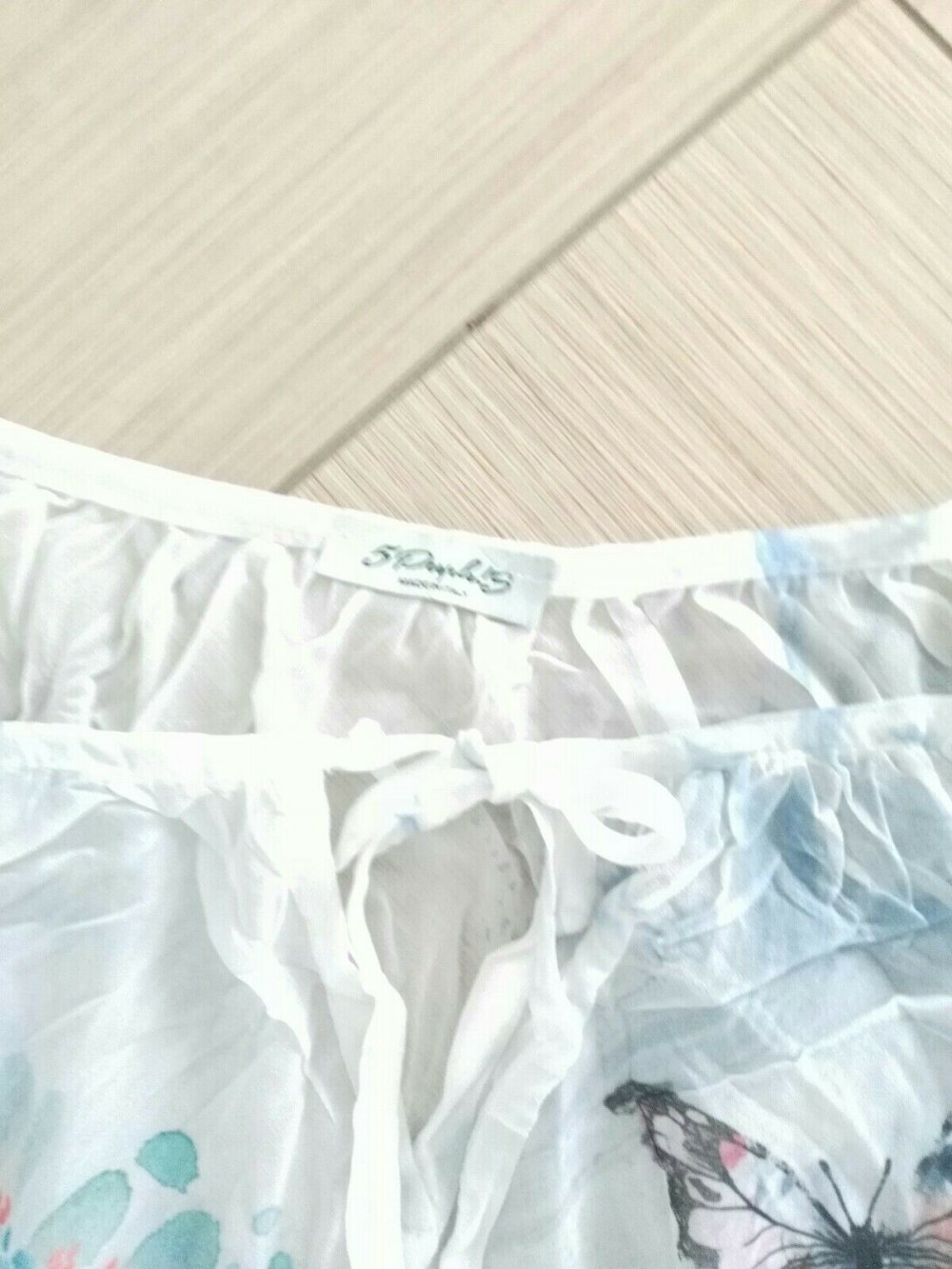 verspielte Bluse