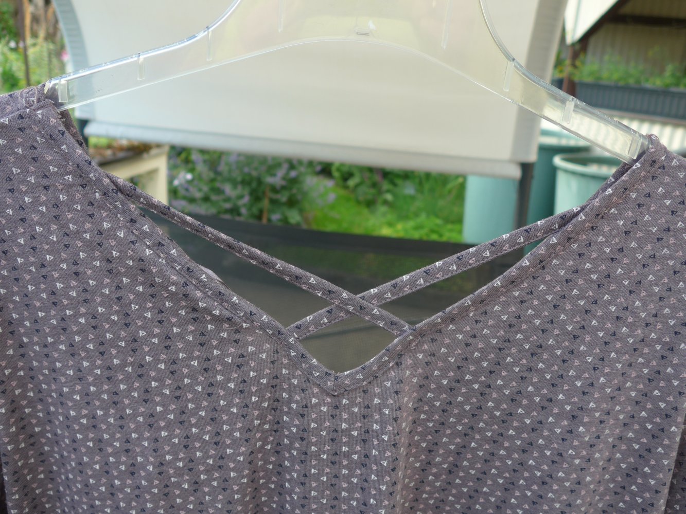 Fabrikneues Shirt mit Raffung zum verst. am Ärmel von Gina Benotti Gr 48/50