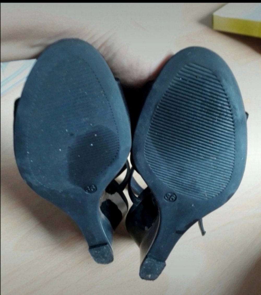 Riemchen Schuhe 