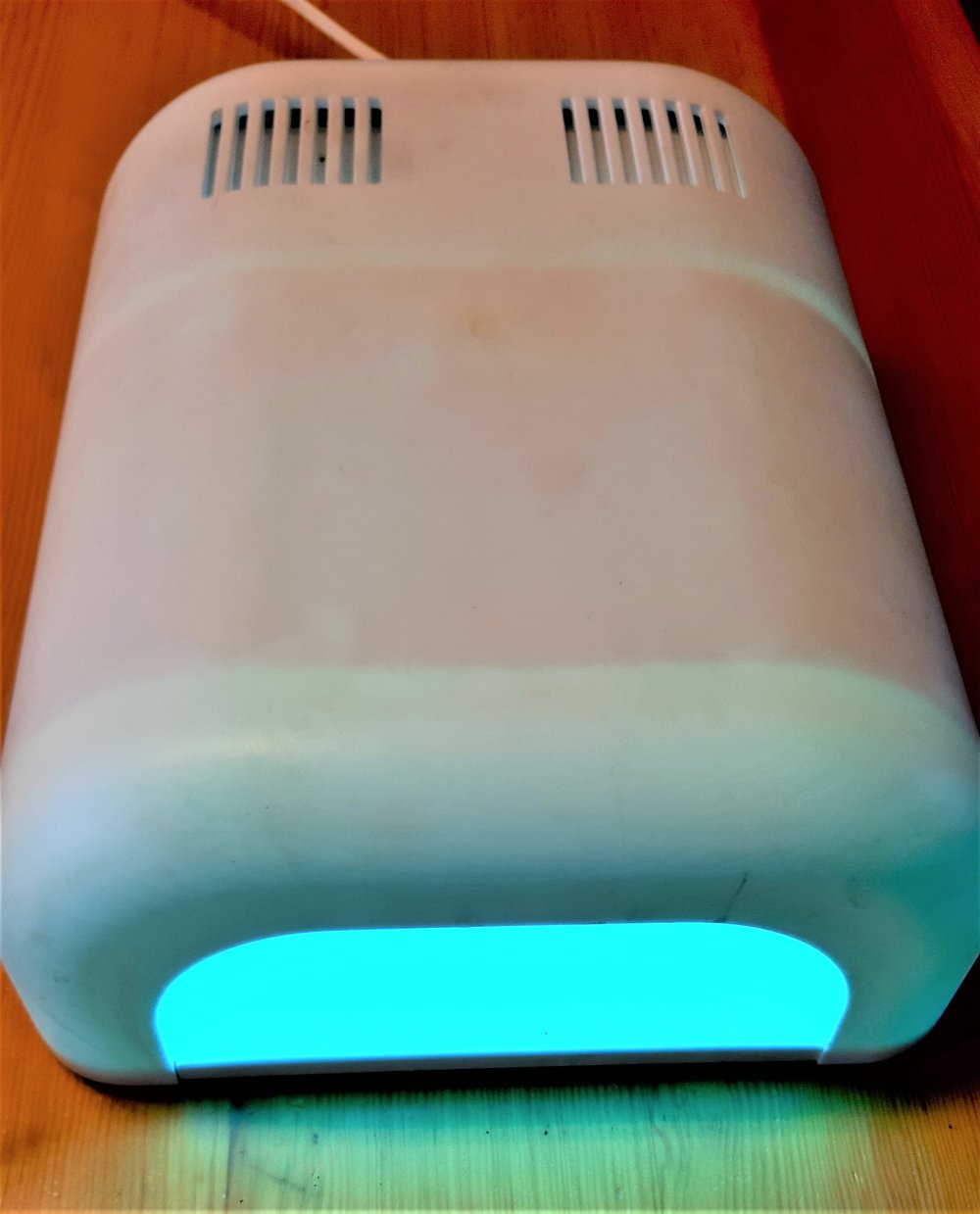 UV-Lampe Härtungsgerät f. Gelnägel Nails CLR 400 von Chira's JT