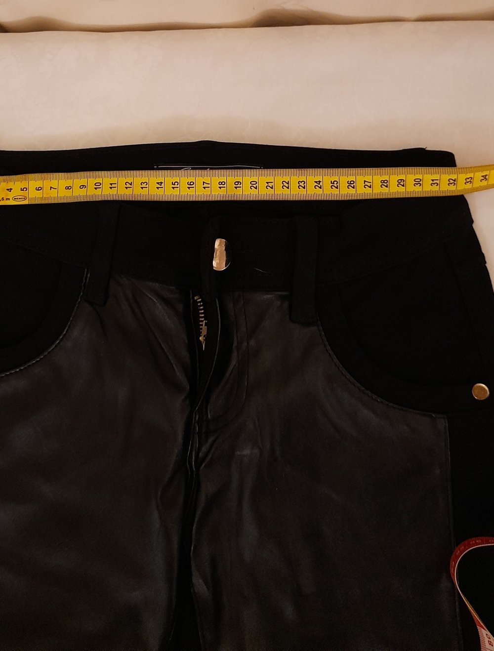 Hosen Gr.36/S