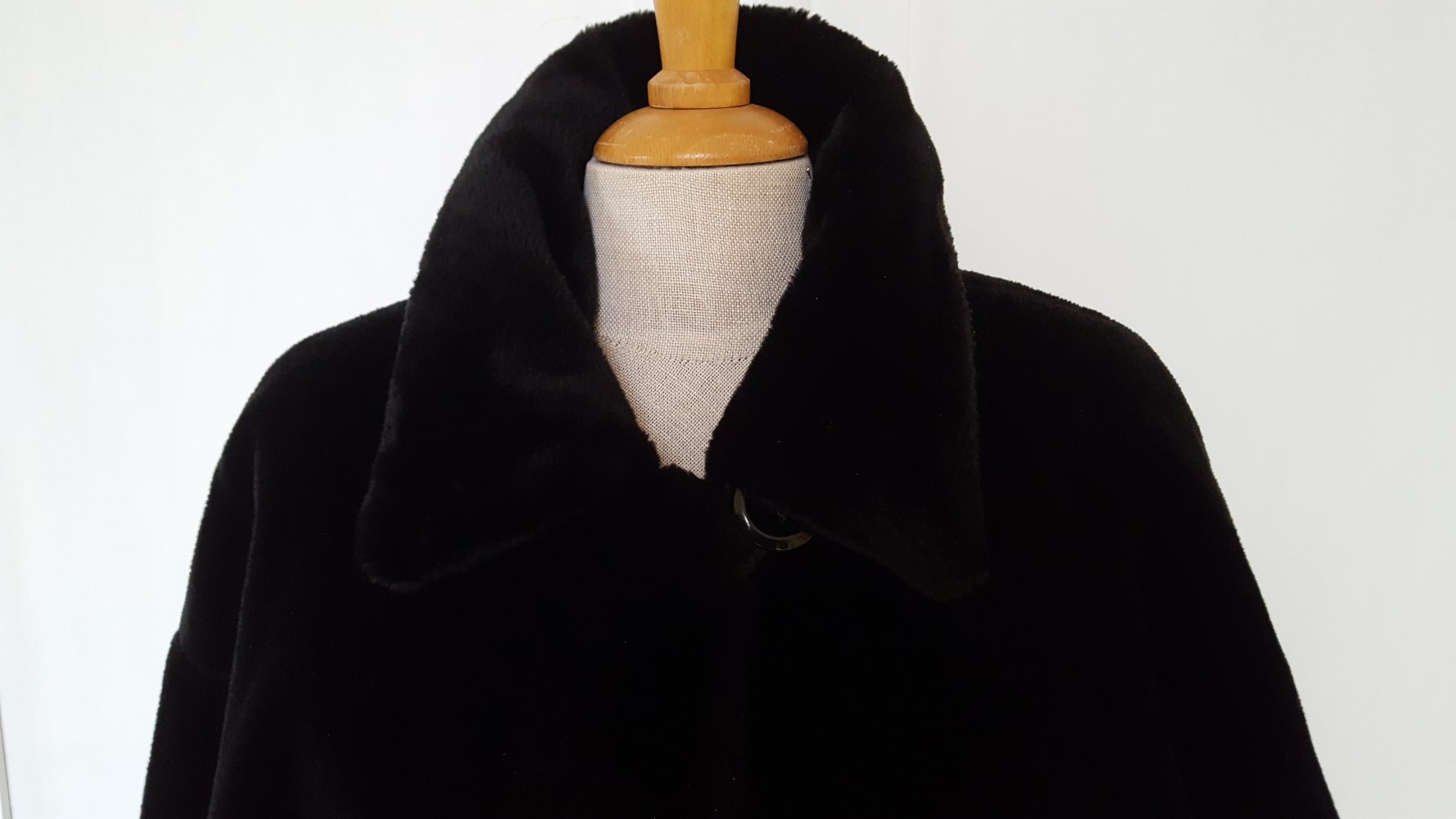 Mantel Webpelzmantel Winter schwarz edel Kunstfell Kunstpelz L 40