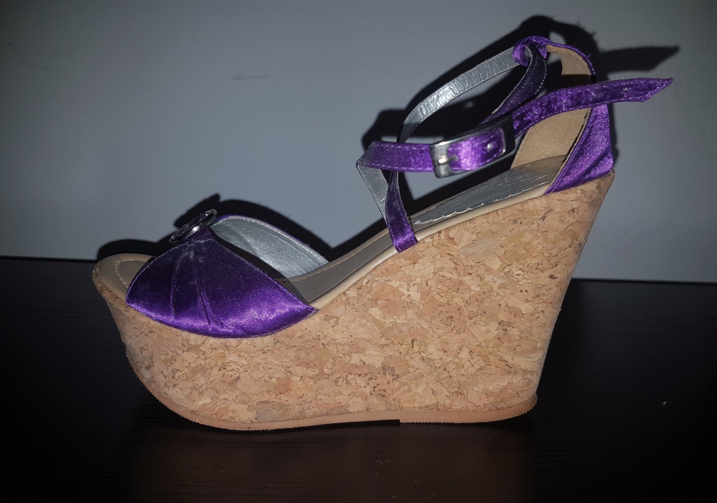 Süße Sandalen mit Keilabsatz