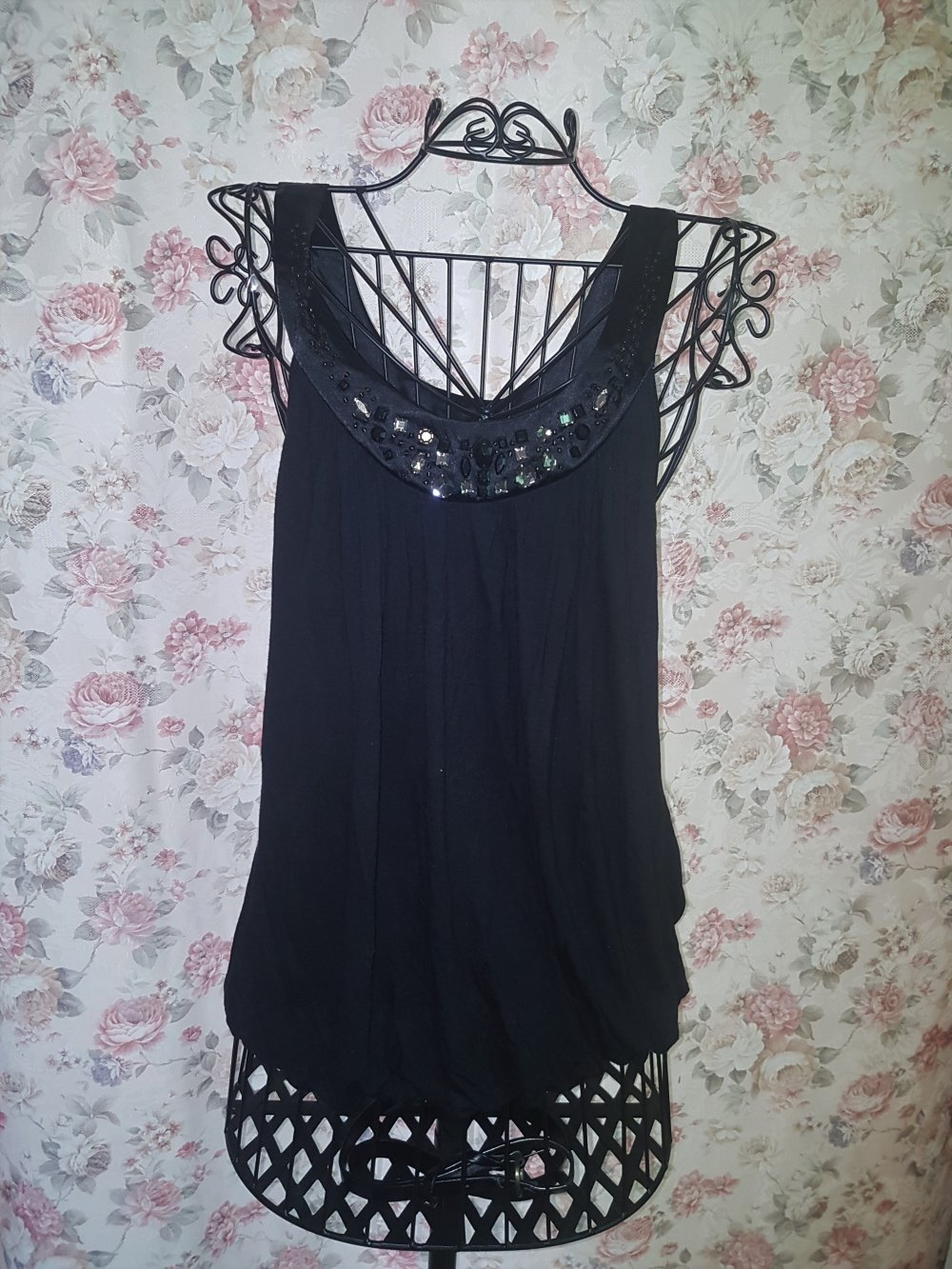 wunderschöne schwarze Bluse