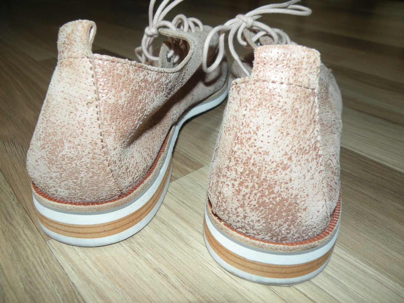 Damen Sneaker Schnürschuhe Gr. 39 Caprice 2x getragen top altrosa Leder Frühling