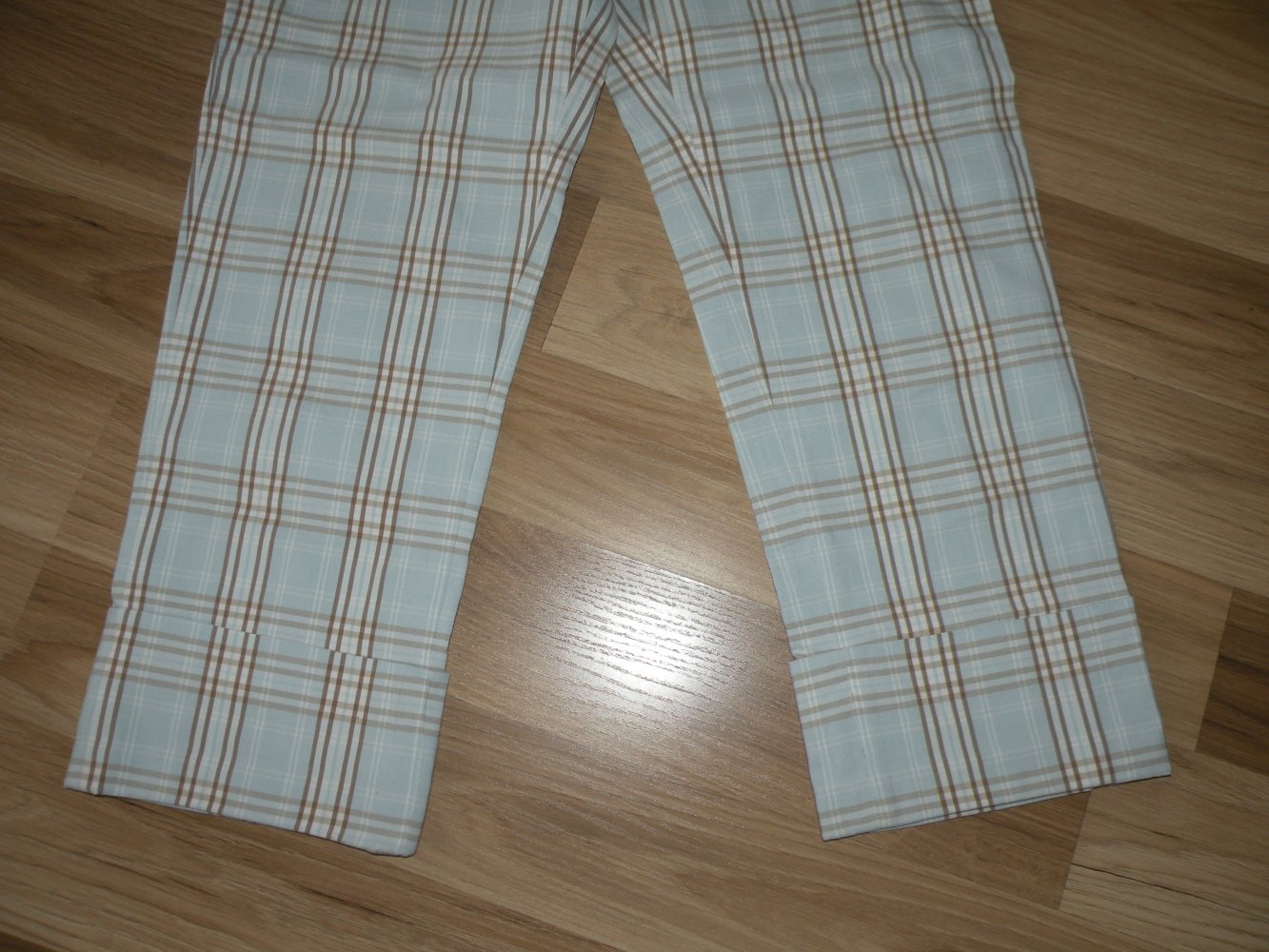 3/4 Damen Sommer Stretch Hose Hellblau Beige Weiß kariert super Zustand Gr. 36