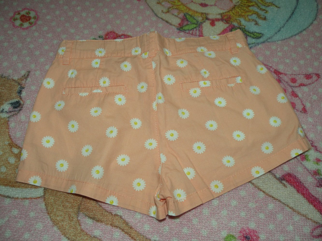 Mädchen Baumwoll Shorts Bermuda kurze Hose H&M Gr 122 Apricot Weiß Margeriten geblümt