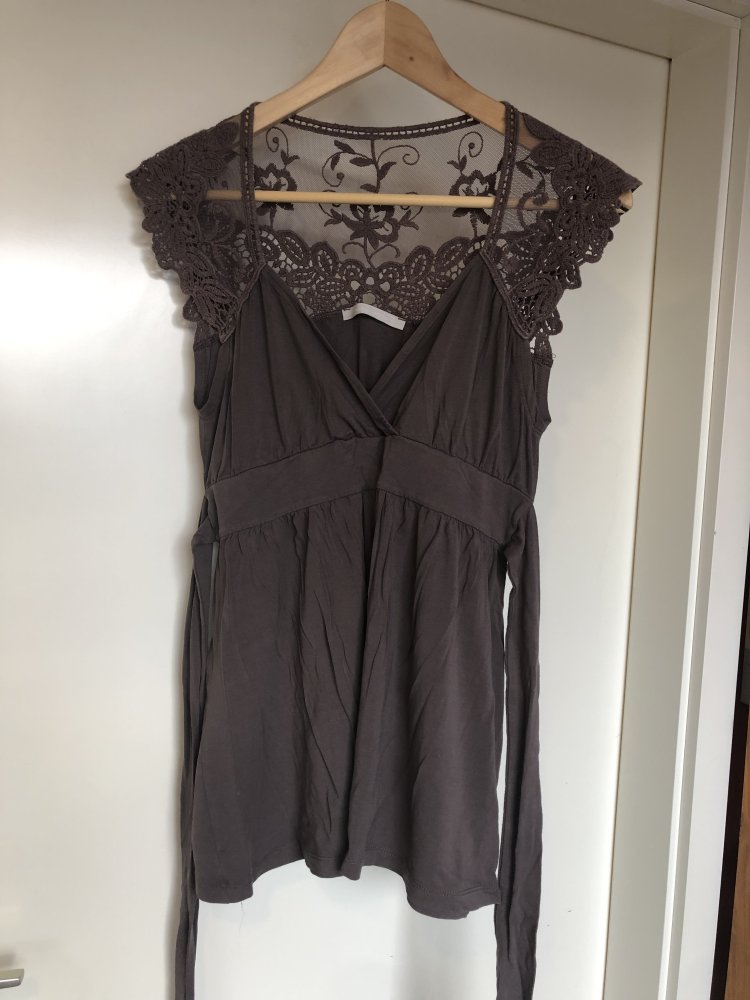 Bluse Short Top mit Spitze in Schlammfarben, braun