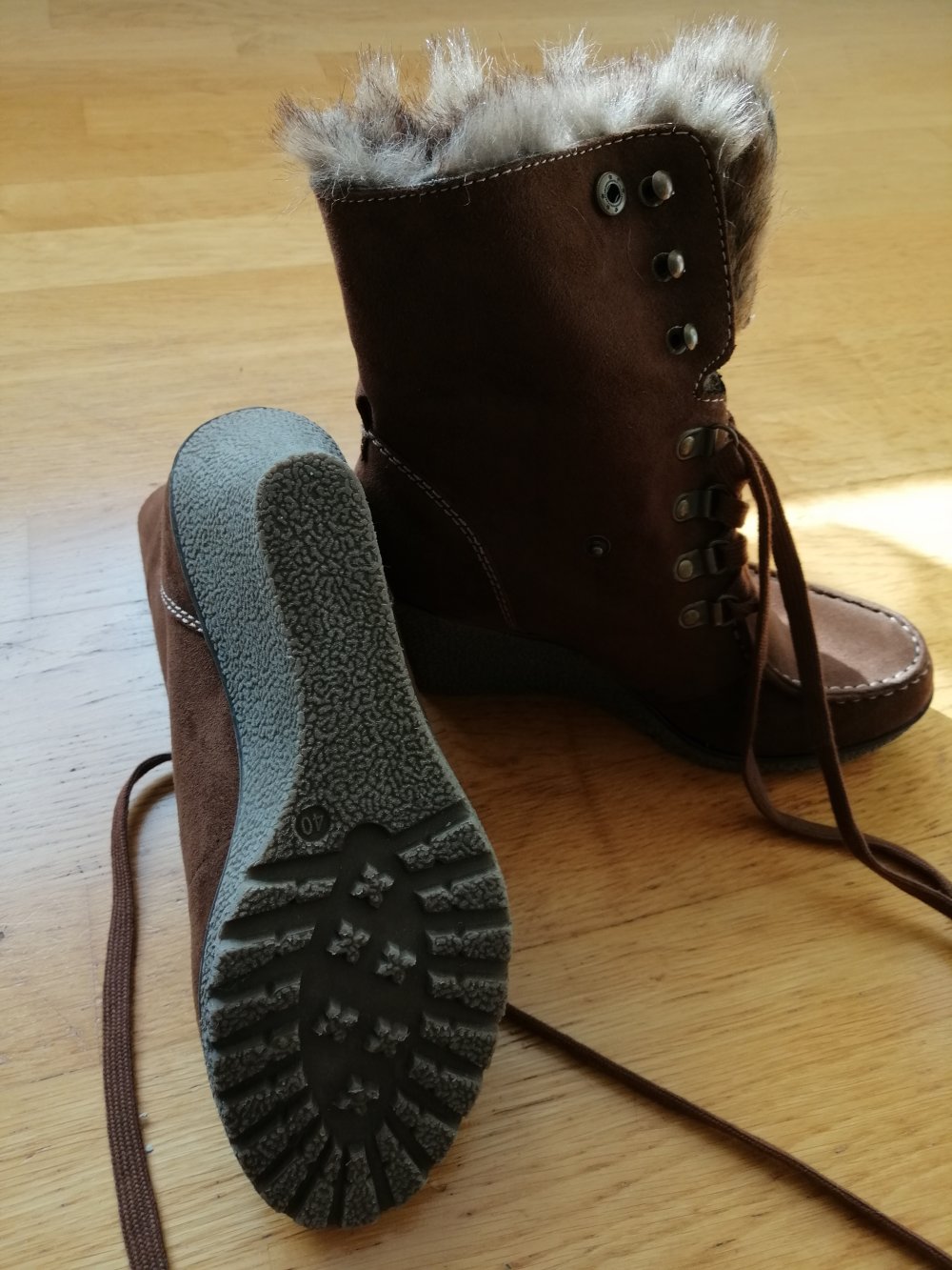 Stiefeletten Neu