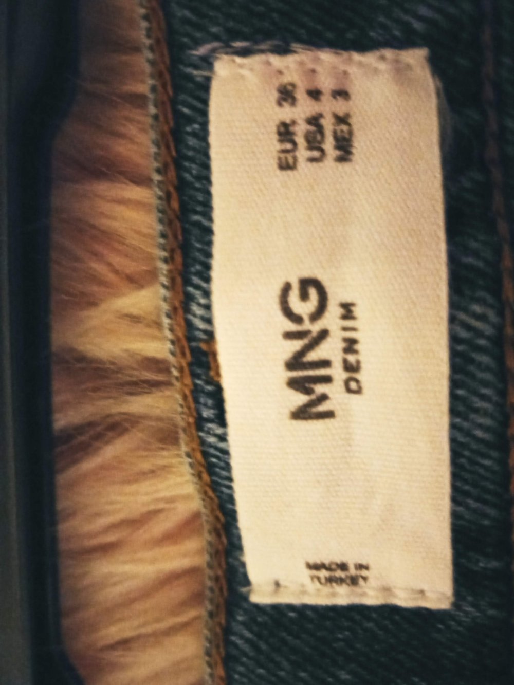 Mango Jeans